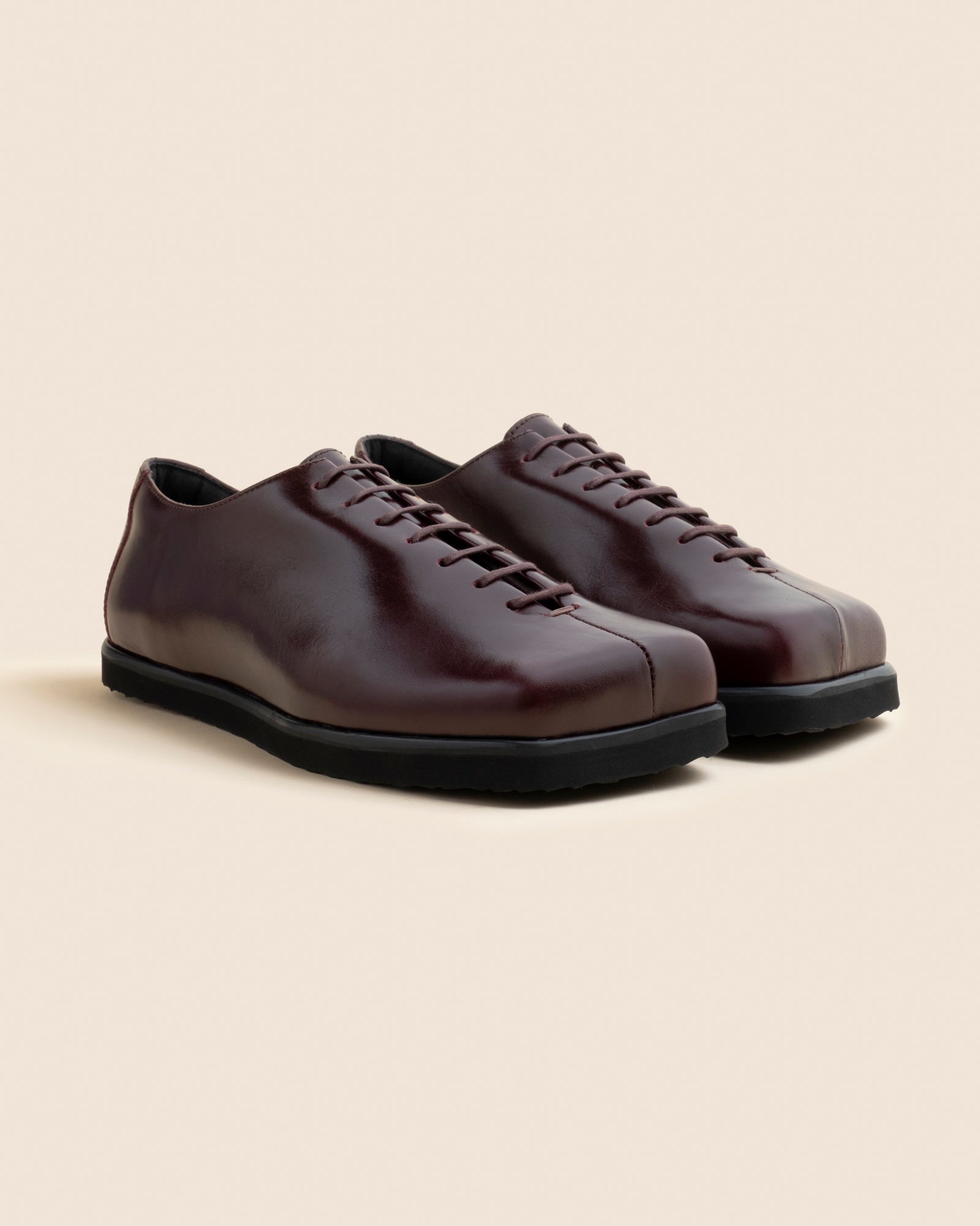 THE MAXEY - Oxblood