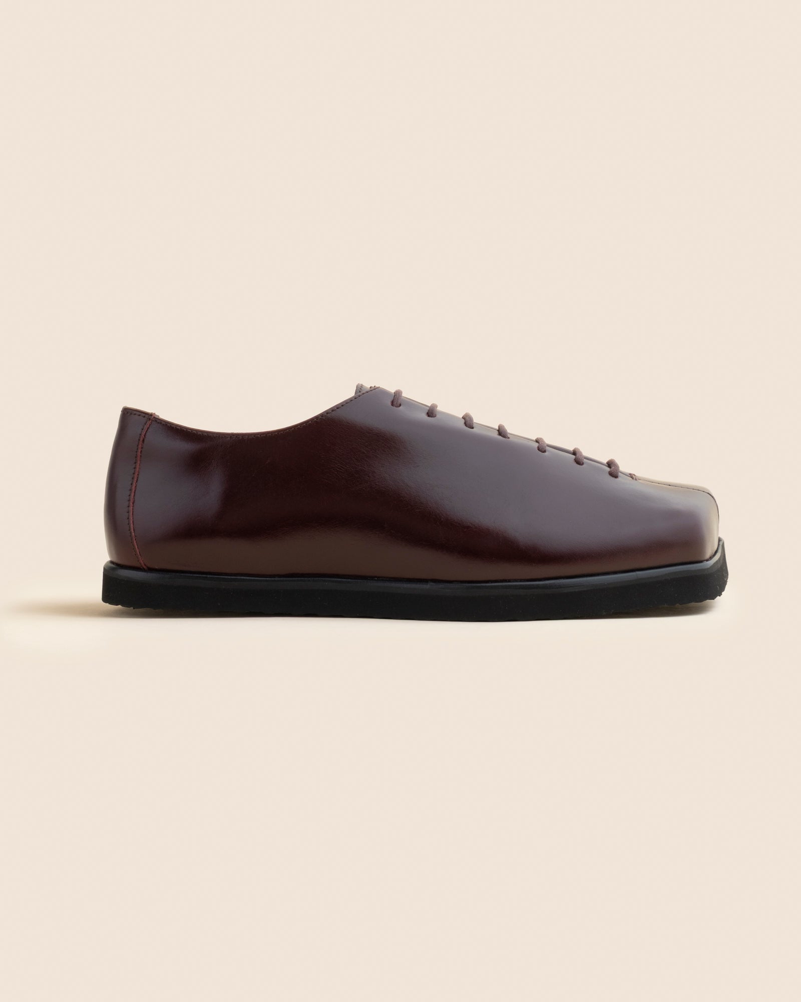 THE MAXEY - Oxblood
